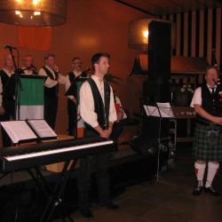 the lads twee linden